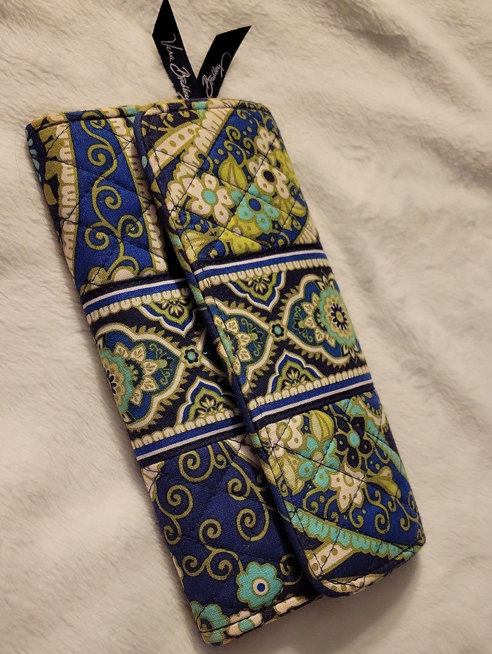 Vera Bradley Blue Green Patterned Quilted Wristlet Clutch